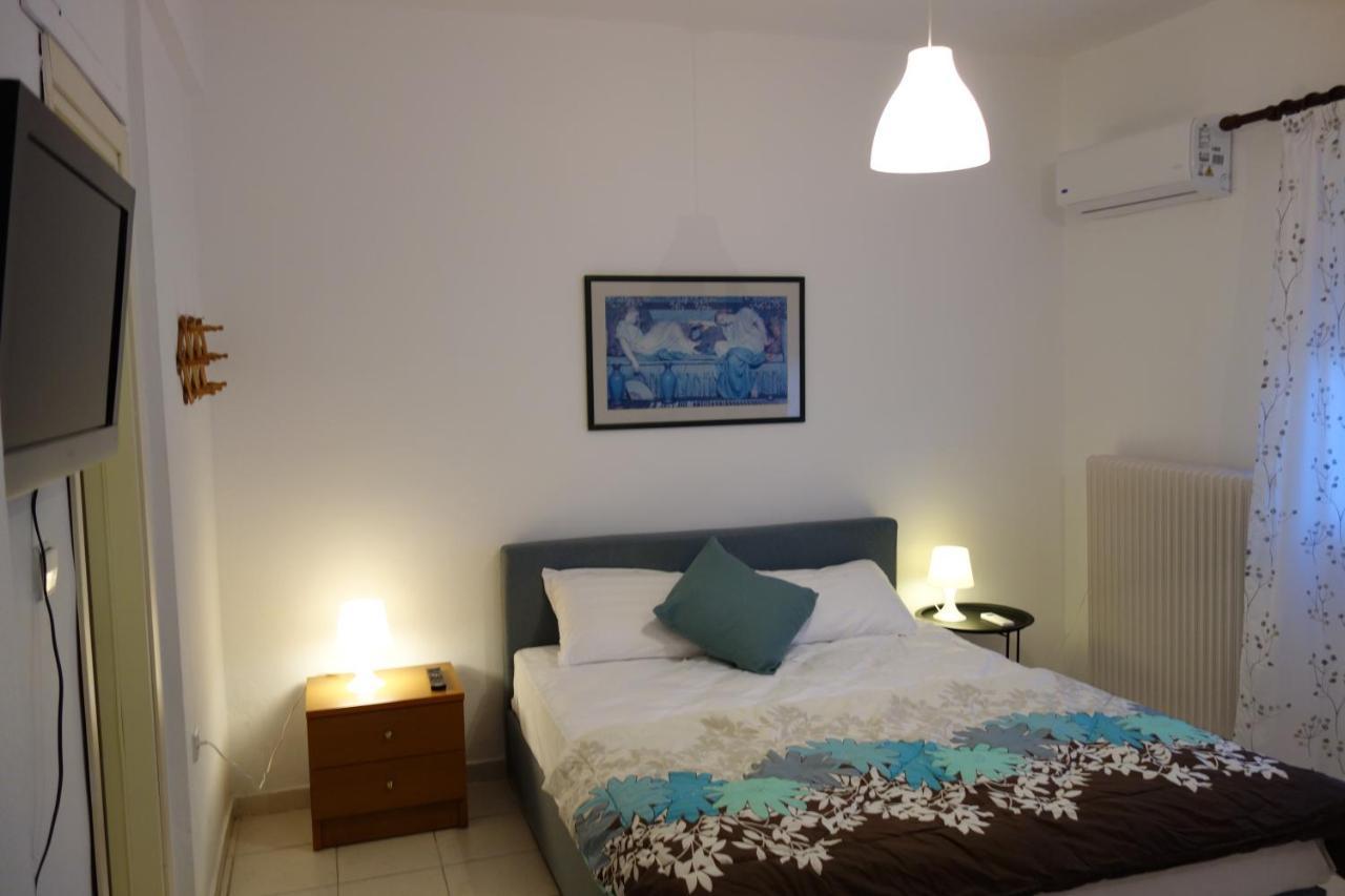 Kiki'S Cosy Apartments Néa Khilí エクステリア 写真