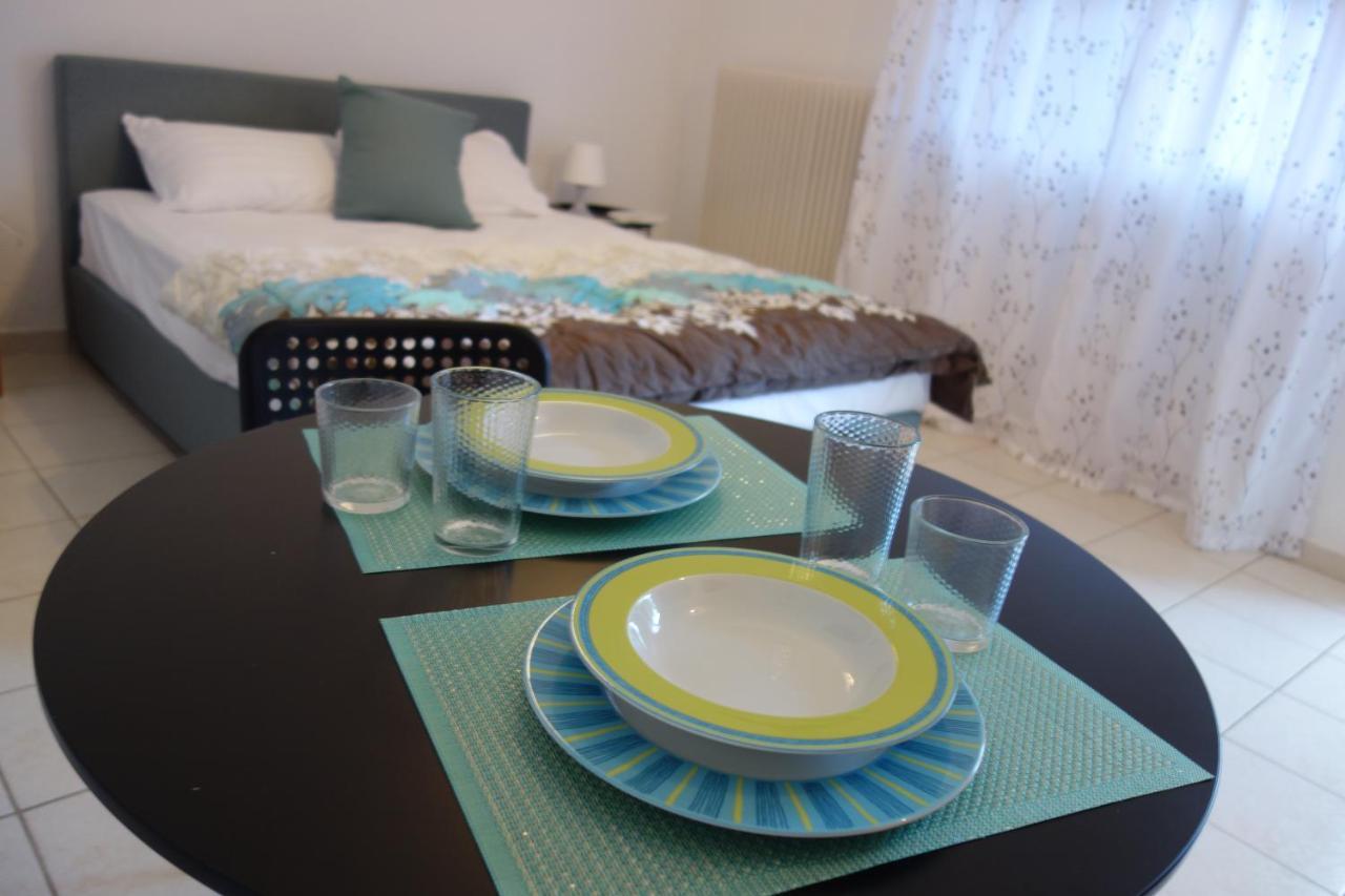 Kiki'S Cosy Apartments Néa Khilí エクステリア 写真